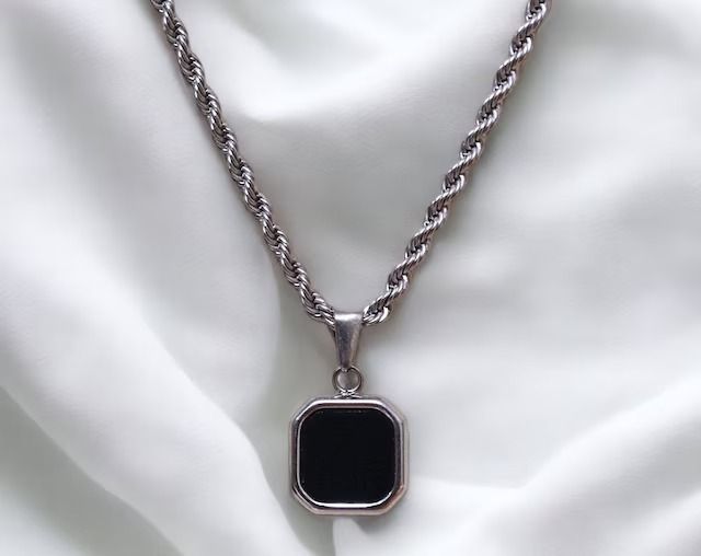 Black Stone Studded Necklace