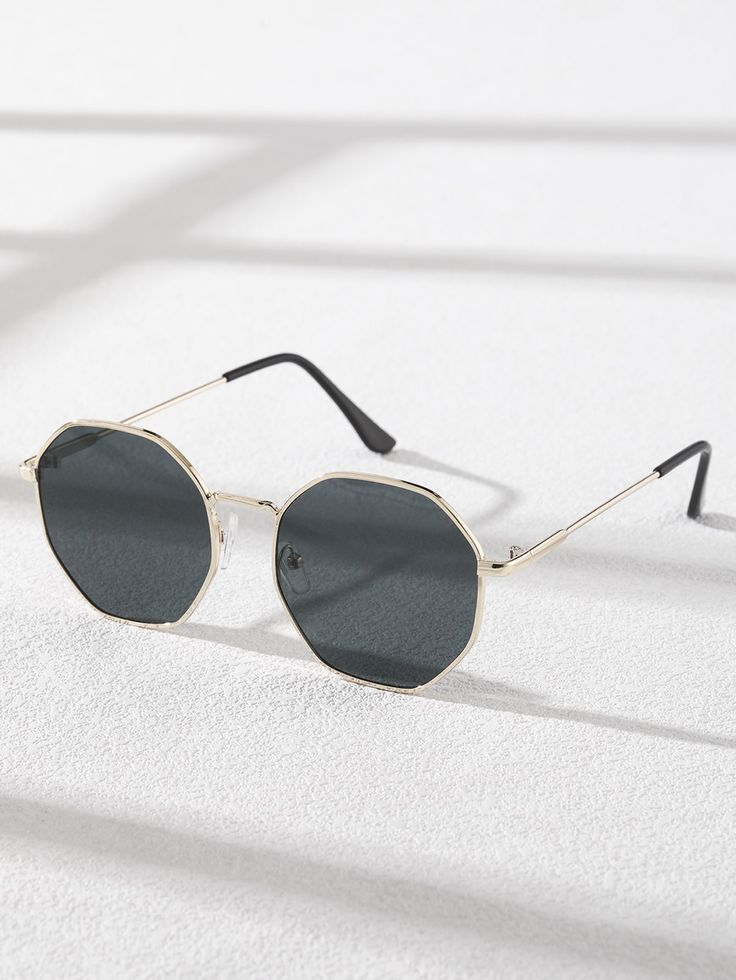 Glasses Curved Edges