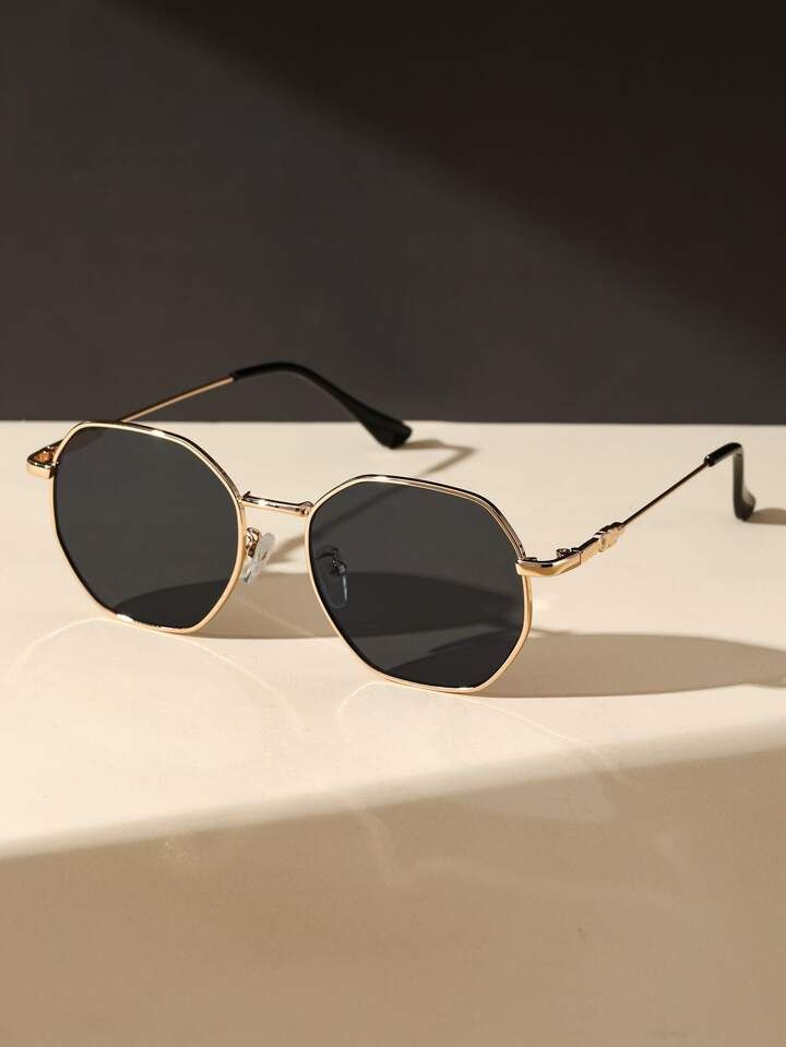 Glasses Curved Edges