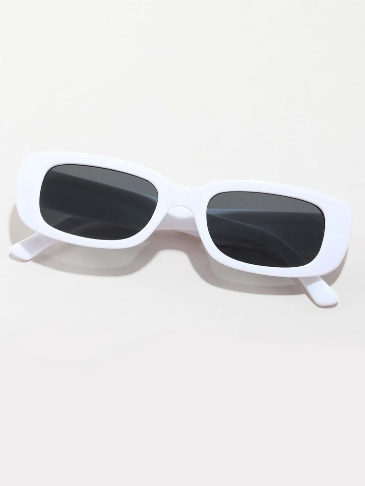 Chic Rectangular Glasses