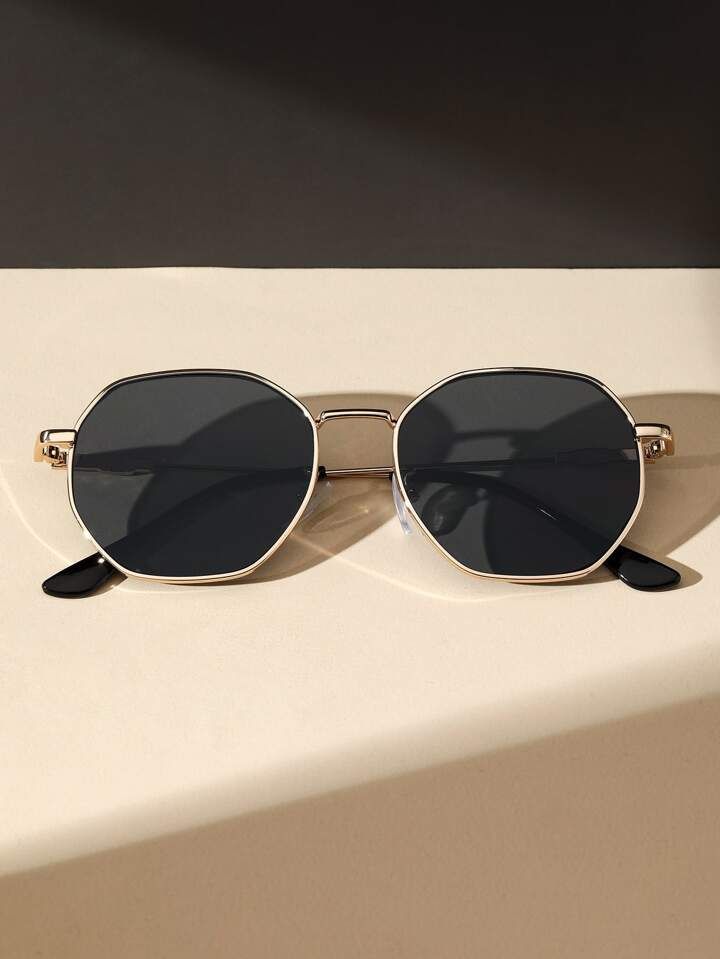 Glasses Curved Edges
